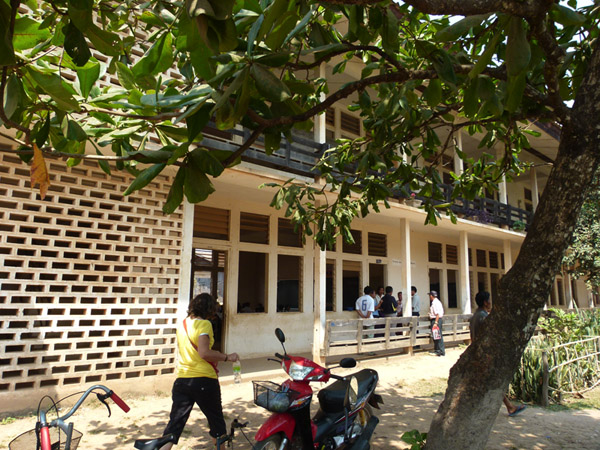 Photo : Salle de lecture - Ecole primaire de Champasak
